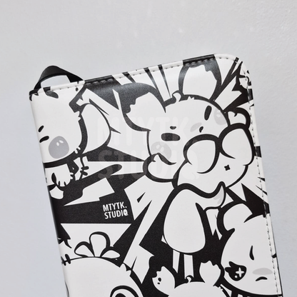 *PREORDER* Lineart B/W 4 Slot Pocket Card Binder